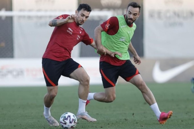 Trabzonspor'un yaz transfer dönemi hedefi Kaan Ayhan. Foto Haber. 3