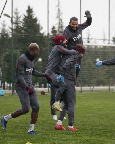 Trabzonspor Göztepe maçı hazırlıklarını tamamladı. Foto Haber. 8