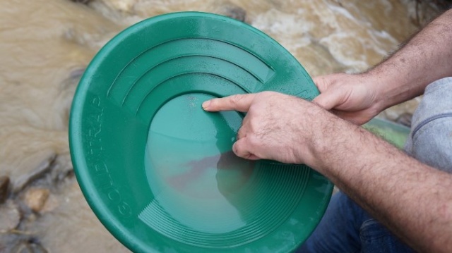 Buz gibi havada altın avı. Foto Galeri 9