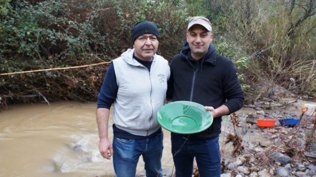 Buz gibi havada altın avı. Foto Galeri 10
