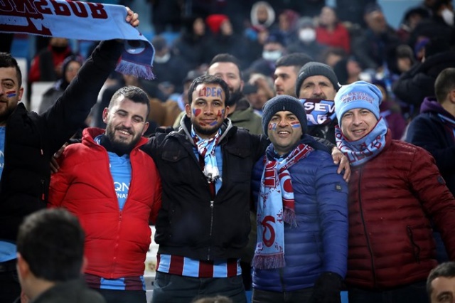 Trabzonspor 4-2 Göztepe / Maçtan kareler. Foto Haber 6