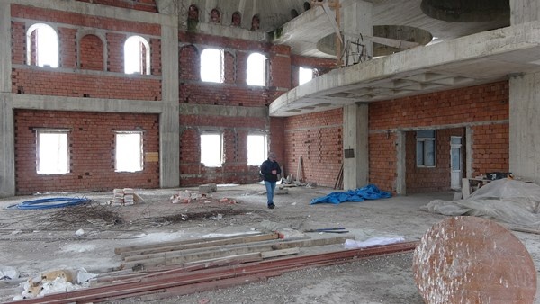 Trabzon'da 17 yıldır bitmeyen cami! Muhtar isyan etti. Foto Haber 12