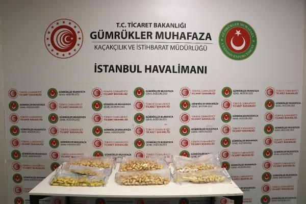 7 yolcunun midesinden 11 kilo kokain çıktı. Foto Haber 7