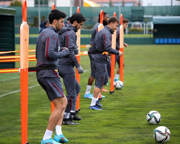 Trabzonspor Beşiktaş hazırlıklarını sürdürüyor. Foto Galeri 28