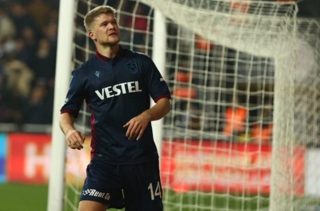 Cornelius'tan Trabzonspor itirafı! "Böylesini görmedim" Foto Galeri 6