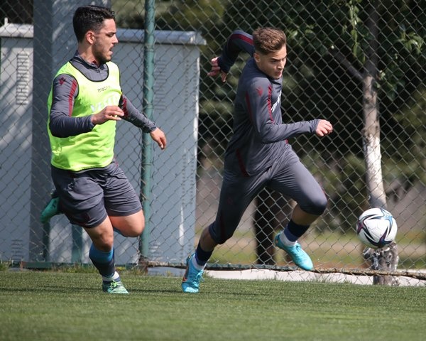 Trabzonspor'dan hazırlık maçı. Foto Haber 23