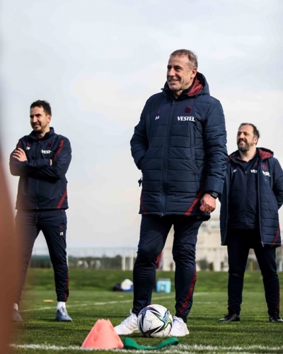 Trabzonspor'da yıldızlar geri döndü, idmanlar sürüyor. Foto Galeri 5