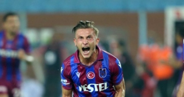 Trabzonsporlu futbolcuların yeni piyasa değerleri /2021-22. Foto Haber 17