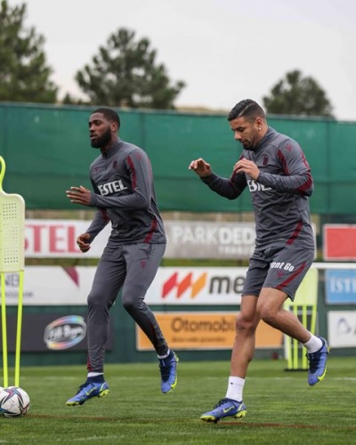Trabzonspor Beşiktaş maçı hazırlıklarını sürdürüyor. Foto Haber 18