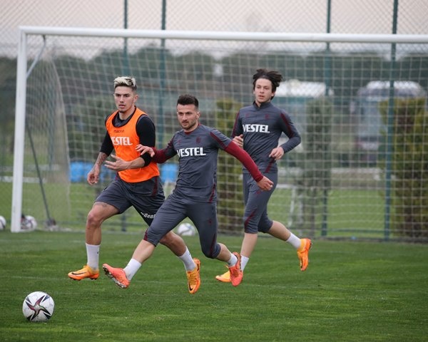 Trabzonspor Beşiktaş maçı hazırlıklarını sürdürüyor. Foto Haber 43