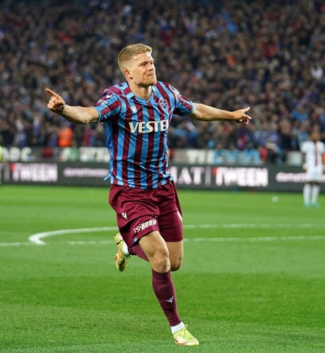 Cornelius Trabzonspor'da kendini buldu. Foto Haber 5