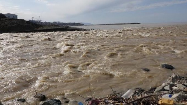 Karadeniz'de derelerdeki taşkın riski arttı. Foto Haber 3