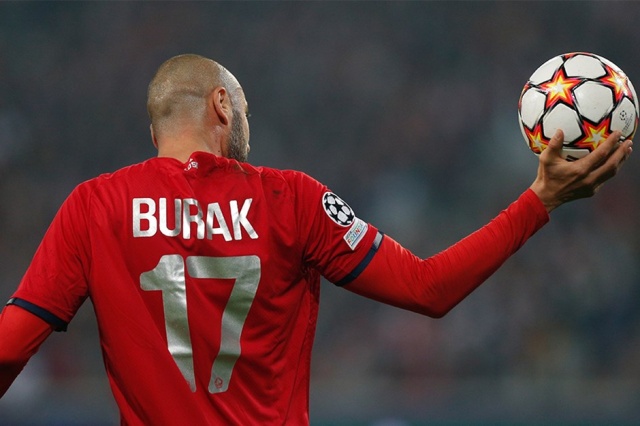 Burak Yılmaz'dan İstanbul takımlarına ters köşe! Beşiktaş ve Galatasaray derken... Foto Haber 5