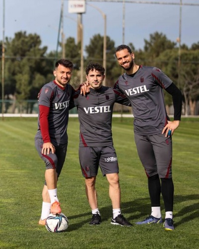 Trabzonspor, Ahmet Çalık sezonunda ara vermedi! Fatih Karagümrük hazırlıkları başladı. Foto Haber 9