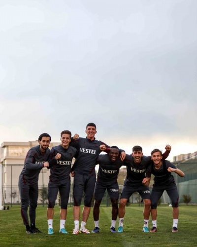 Trabzonspor, Ahmet Çalık sezonunda ara vermedi! Fatih Karagümrük hazırlıkları başladı. Foto Haber 5