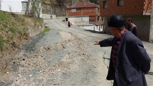 Trabzon'da bir mahalle santim santim kayıyor! 150 ev tehdit altında. Foto Galeri 8