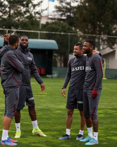 Trabzonspor Karagümrük'e hazırlanıyor. Video Haber 9