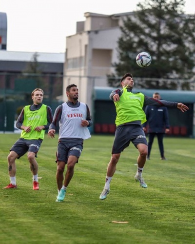 Trabzonspor Karagümrük maçına hazırlanıyor. Foto Galeri 3