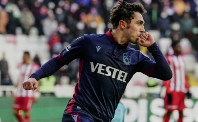 Abdülkadir Ömür için menajerinden transfer açıklaması. Foto Haber 3