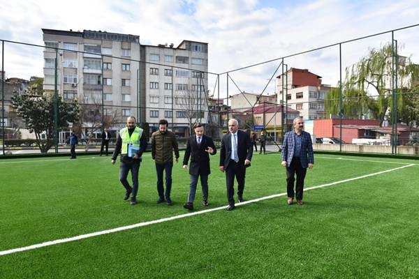 Yalı Mahallesi Futbol Sahası yenileniyor! FİFA Standatlarında olacak. Foto Galeri 8