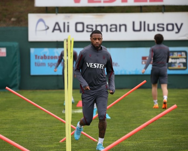 Trabzonspor Adana Demirspor maçı hazırlıklarına başladı. Foto Galeri 10