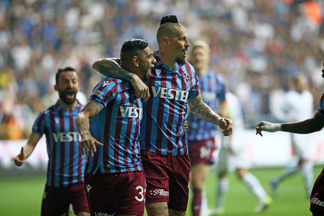 Adana Demirspor Trabzonspor maçından kareler. Foto Haber 9