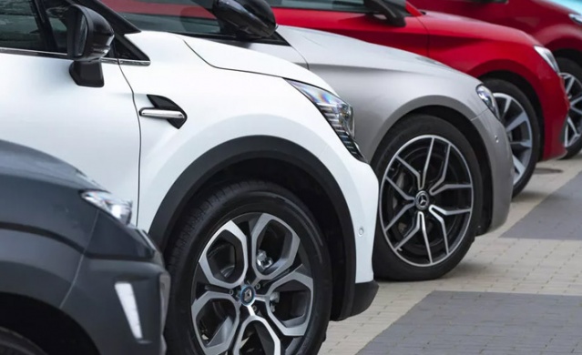 Araba almak isteyenlere kötü haber! Foto Haber 7