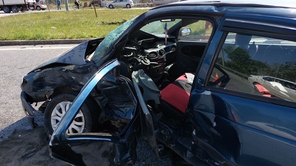 Samsun'da öğretmenler okul dönüşü kaza yaptı: 5'i öğretmen 6 yaralı. Foto Haber 10