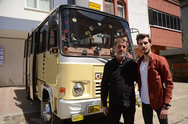 Ordu'da meraklısı olduğu eski Magirus minibüs için 300 bin TL harcadı. Foto Galeri 2