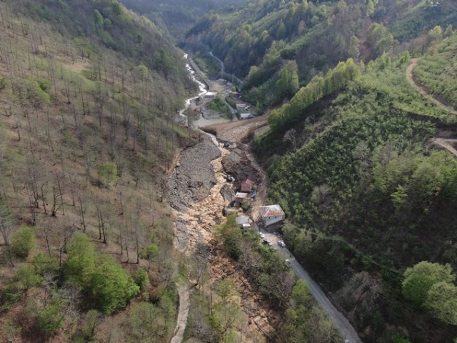 Trabzon'da afetin izleri siliniyor. Foto Galeri 7