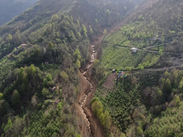 Trabzon'da afetin izleri siliniyor. Foto Galeri 2