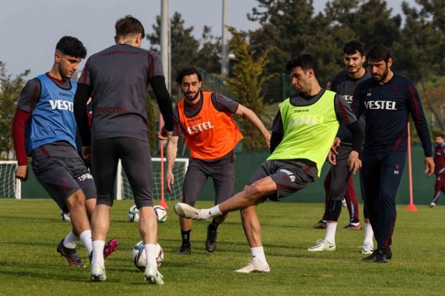 Trabzonspor şampiyonluk maçına hazırlanıyor. Foto Haber 17