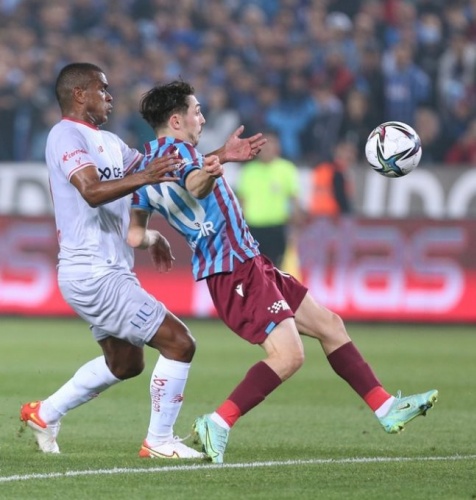 Trabzonspor Şampiyonlar Ligi'ne direkt katılacak mı? Foto Haber 14