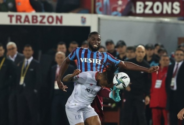 Trabzonspor Şampiyonlar Ligi'ne direkt katılacak mı? Foto Haber 12