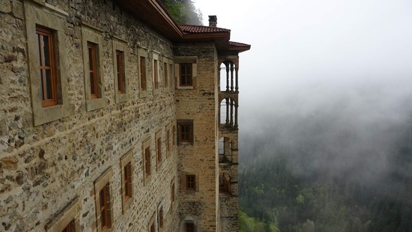 Sümela’ya bayramda ziyaretçi akını. Foto Haber 6