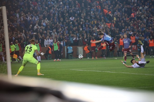 Trabzonspor'un şampiyonluk hikayesi. Foto Haber 5