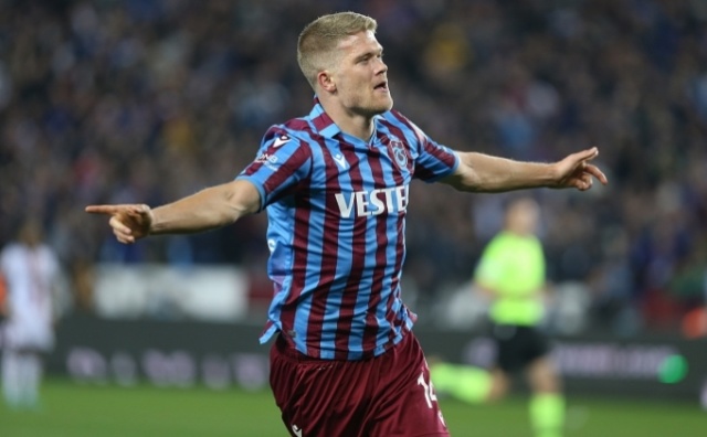 Cornelius kutlamaları anlattı: Kramponlarımı ayaklarımdan çıkardılar. Foto Galeri 5