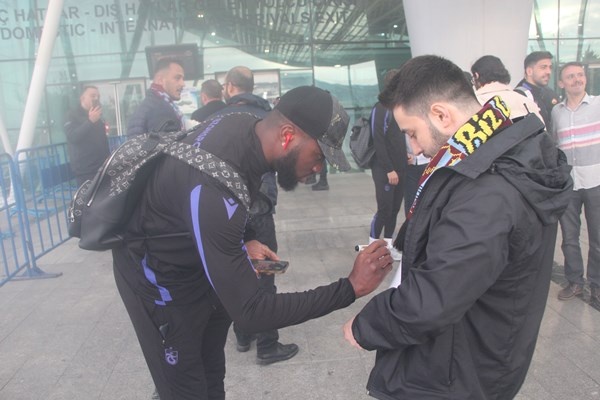 Trabzonspor, Hatay’da coşku ile karşılandı. Foto Galeri 9