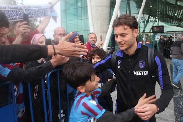 Trabzonspor, Hatay’da coşku ile karşılandı. Foto Galeri 12