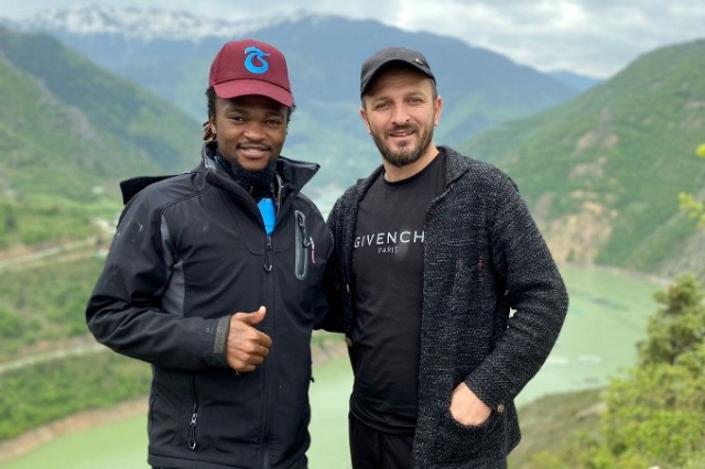 Karadeniz aşığı Afrikalı horoncu. Foto Galeri 2