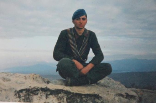 28 yıldır şehit oğlunun hatıralarını odasında yaşatıyor. Foto Galeri 2