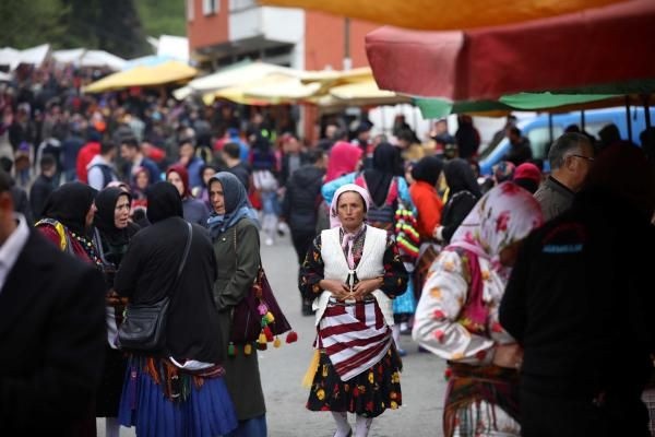 Trabzon'da pandemi sonrası ilk şenlik coşkusu. Foto Haber 5