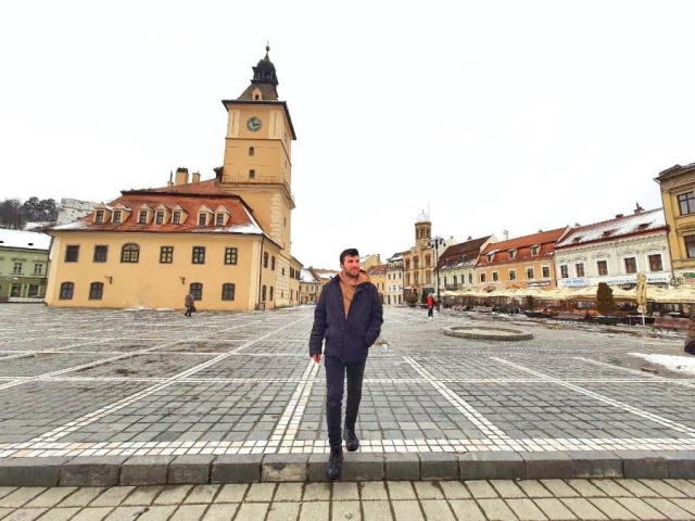 Gümüşhane'den yola çıktı! Otostopla 5 bin TL'ye 14 ülkede, 120 şehir gezdi. Foto Haber 7