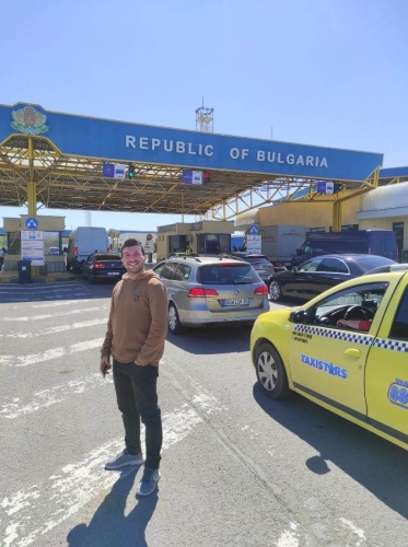 Gümüşhane'den yola çıktı! Otostopla 5 bin TL'ye 14 ülkede, 120 şehir gezdi. Foto Haber 4