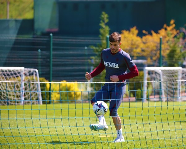 Trabzonspor’da Gervinho Sürprizi! Geri döndü. Foto Haber 11