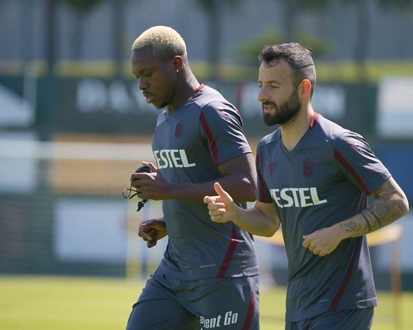 Trabzonspor’da Gervinho Sürprizi! Geri döndü. Foto Haber 9