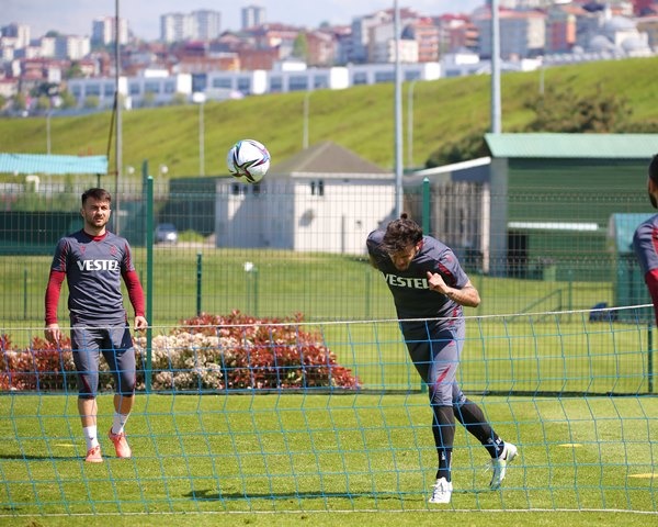 Trabzonspor’da Gervinho Sürprizi! Geri döndü. Foto Haber 12