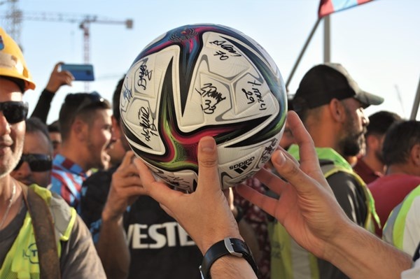 Akkuyu NGS çalışanlarından şampiyonluk kutlaması. Foto Haber 5