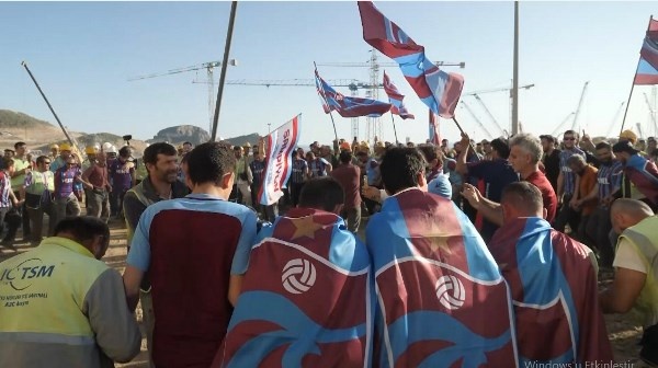 Akkuyu NGS çalışanlarından şampiyonluk kutlaması. Foto Haber 7