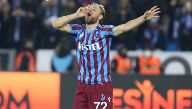 Trabzonspor'da Puchacz  ve Denswil için karar verildi! Kalacaklar mı? Foto Haber 6